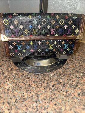 Louis Vuitton Murakami Black leather wallet EUC 100% authentic ✅